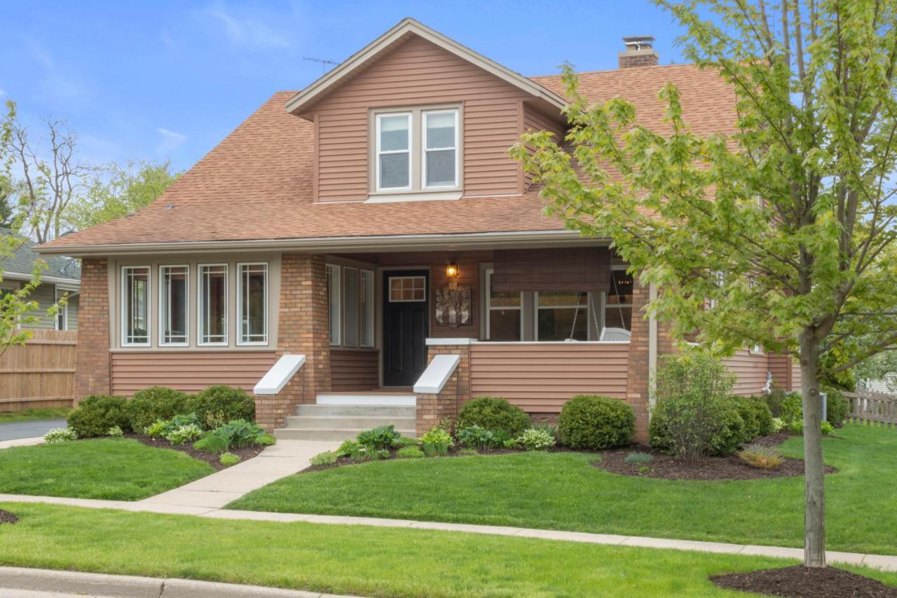Gorgeous Downtown Bungalow, Walk Everywhere!!! Lake Geneva Exterior foto