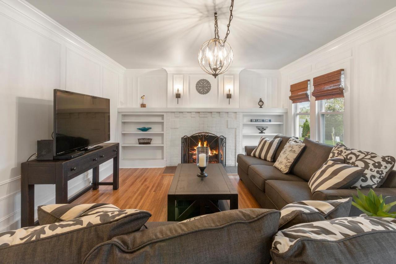 Gorgeous Downtown Bungalow, Walk Everywhere!!! Lake Geneva Exterior foto